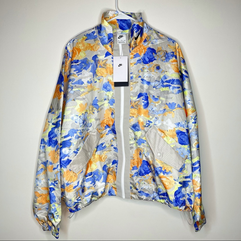 NWT Nike Women's Jacket Windbreaker Woven Floral Track Jacket Size XXL